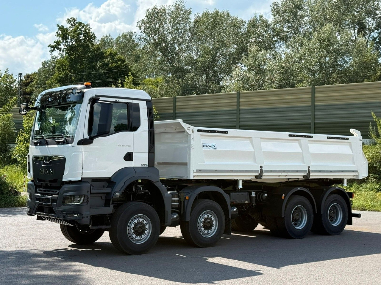 MAN TGS 35.480 8x6 EuromixMTP 3-Seiten-Kipper - Camión volquete: foto 1 MAN TGS 35.480 8x6 EuromixMTP 3-Seiten-Kipper - Camión volquete: foto 1