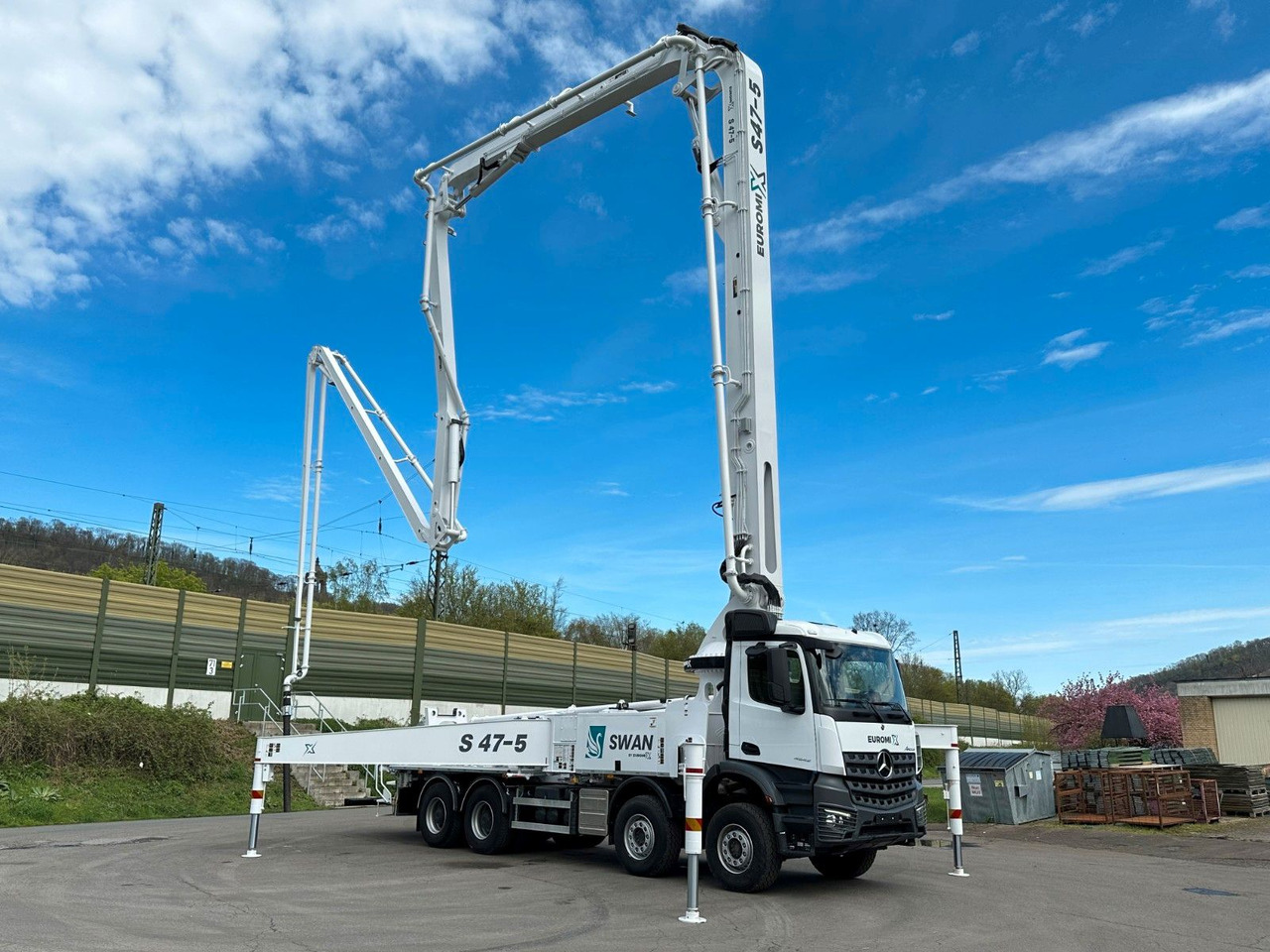 Camión hormigonera Mercedes-Benz Arocs 5 4542 8x4 SWAN TSP 47-5 160RZ ( 47m ): foto 11
