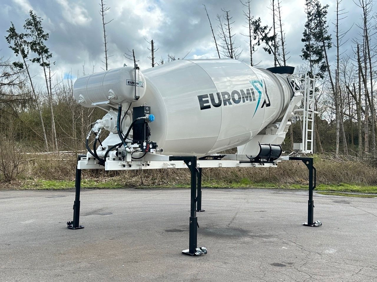 Volvo EuromixMTP Fahrmischer Aufbauten Volvo EuromixMTP Fahrmischer Aufbauten - Camión hormigonera: foto 2 Volvo EuromixMTP Fahrmischer Aufbauten Volvo EuromixMTP Fahrmischer Aufbauten - Camión hormigonera: foto 2