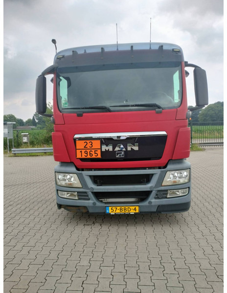 MAN TGS 26.400 6x2-4 LL 26900 Liter Gas tank truck ID 2.168 Rootselaar, flowmeter, pump - Camión cisterna: foto 2 MAN TGS 26.400 6x2-4 LL 26900 Liter Gas tank truck ID 2.168 Rootselaar, flowmeter, pump - Camión cisterna: foto 2