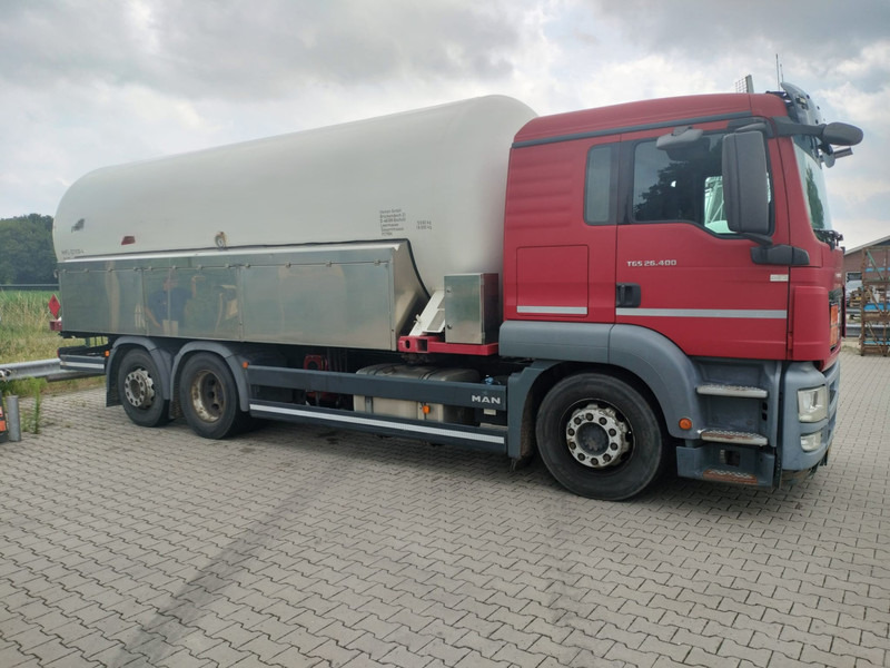 MAN TGS 26.400 6x2-4 LL 26900 Liter Gas tank truck ID 2.168 Rootselaar, flowmeter, pump - Camión cisterna: foto 1 MAN TGS 26.400 6x2-4 LL 26900 Liter Gas tank truck ID 2.168 Rootselaar, flowmeter, pump - Camión cisterna: foto 1