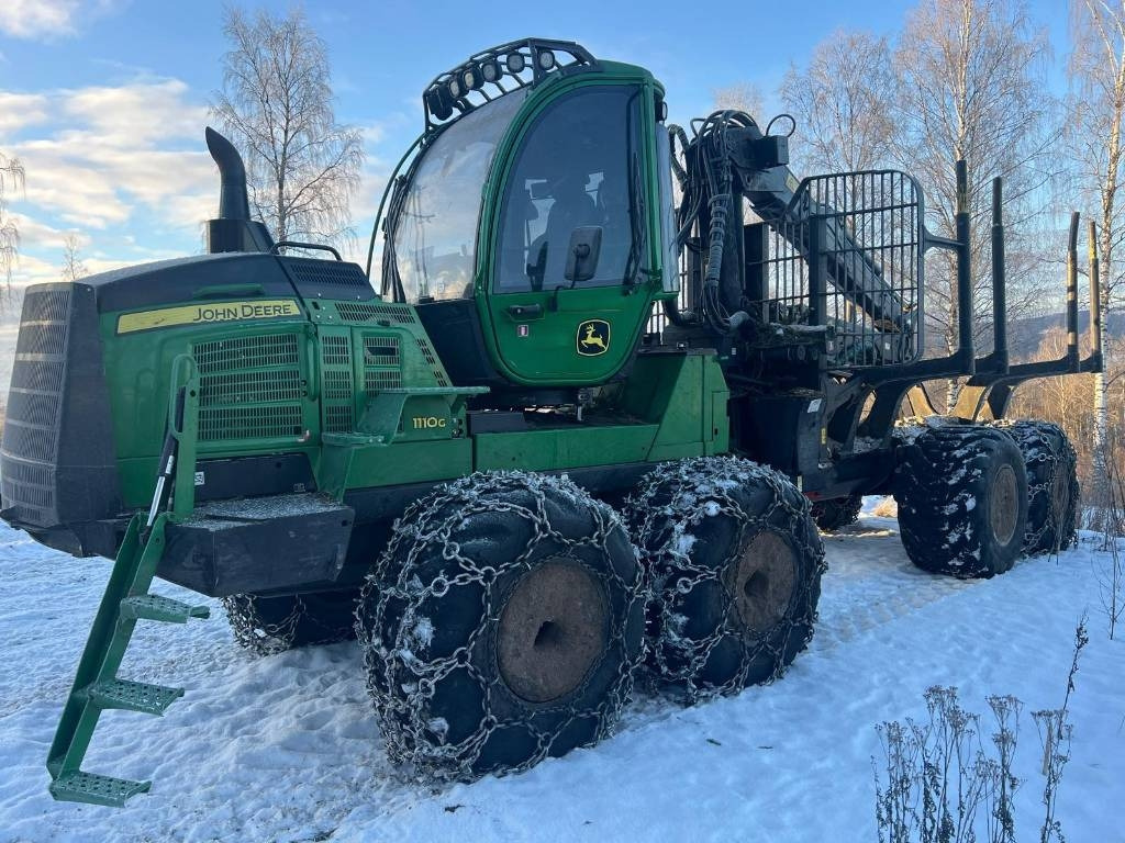 John Deere 1110 G - Autocargador: foto 1 John Deere 1110 G - Autocargador: foto 1