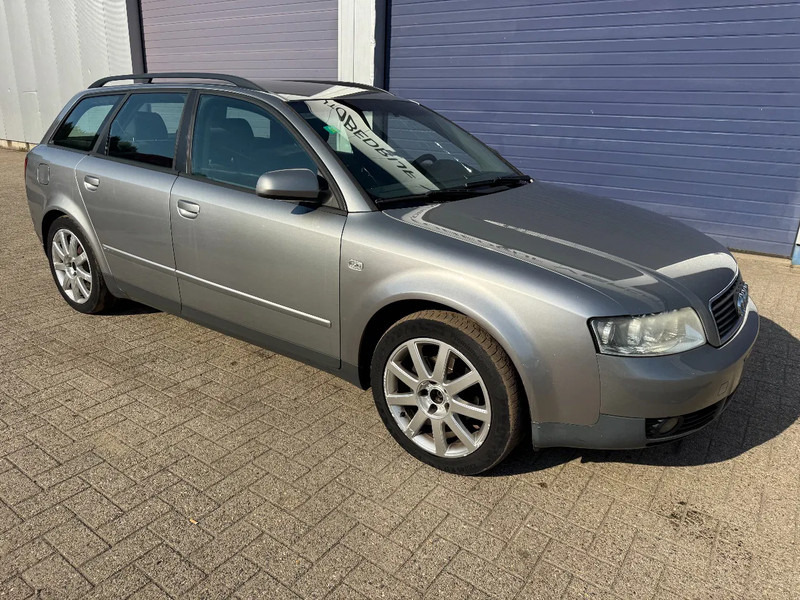 Audi A4 **1900TDI-AC** - Coche: foto 3 Audi A4 **1900TDI-AC** - Coche: foto 3