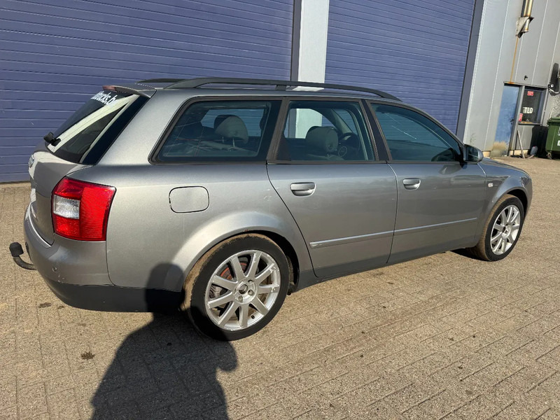 Audi A4 **1900TDI-AC** - Coche: foto 4 Audi A4 **1900TDI-AC** - Coche: foto 4