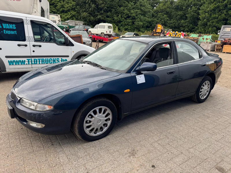 Sedan Mazda Xedos **XEDOS 6-2.0 V6-AC**: foto 1