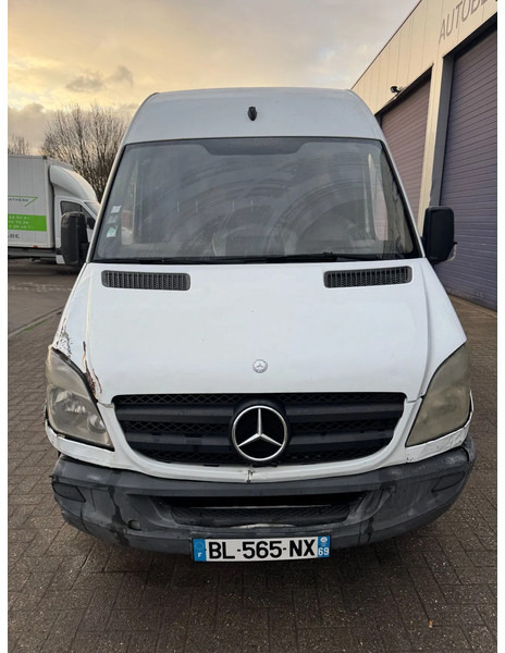 Mercedes-Benz Sprinter 310 - Furgoneta pequeña: foto 2 Mercedes-Benz Sprinter 310 - Furgoneta pequeña: foto 2