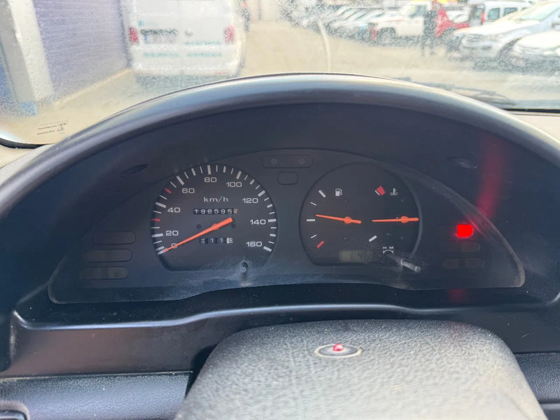 Furgón Nissan Vanette CARGO **2,3DIESEL-CAMIONETTE FRANCAIS**: foto 8