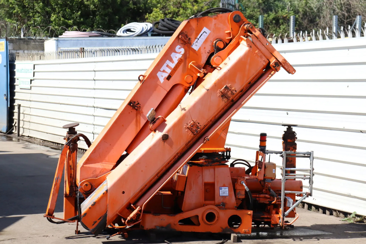 ATLAS 225.2 A2 KNUCKLEBOOM LOADER CRANE (2004) - Grúa para camión: foto 3 ATLAS 225.2 A2 KNUCKLEBOOM LOADER CRANE (2004) - Grúa para camión: foto 3