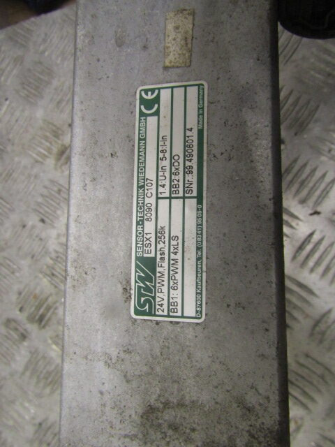 BUCHER SENSOR TECHNIK WIEDEMANN MODULE ESX1 8090 - Sensor para Vehículo municipal: foto 3 BUCHER SENSOR TECHNIK WIEDEMANN MODULE ESX1 8090 - Sensor para Vehículo municipal: foto 3