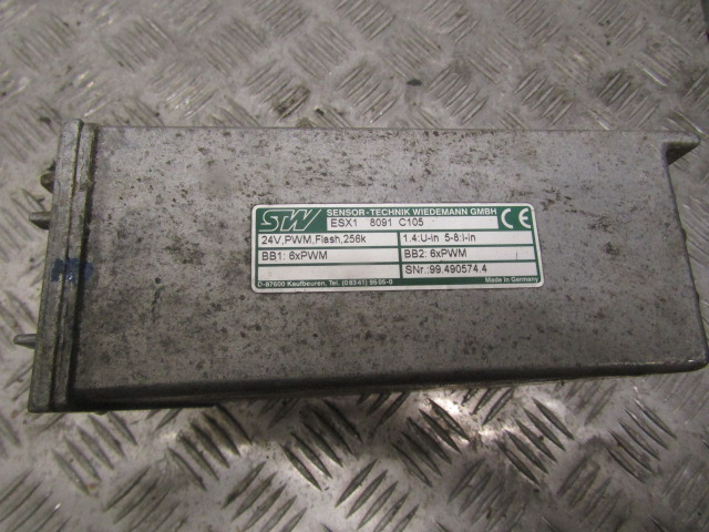 BUCHER SENSOR TECHNIK WIEDEMANN MODULE ESX1 8091 - Sensor para Vehículo municipal: foto 3 BUCHER SENSOR TECHNIK WIEDEMANN MODULE ESX1 8091 - Sensor para Vehículo municipal: foto 3