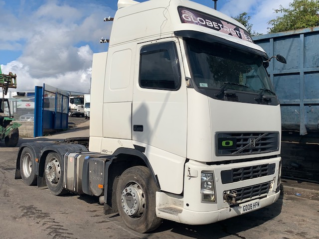 VOLVO FH13 480 MANUAL BREAKING FOR SPARES - Camión: foto 1 VOLVO FH13 480 MANUAL BREAKING FOR SPARES - Camión: foto 1