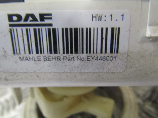 DAF LF 220 EURO 6 CAB HEATER CONTROL UNIT P/NO EY446001 - Cabina e interior para Camión: foto 2 DAF LF 220 EURO 6 CAB HEATER CONTROL UNIT P/NO EY446001 - Cabina e interior para Camión: foto 2