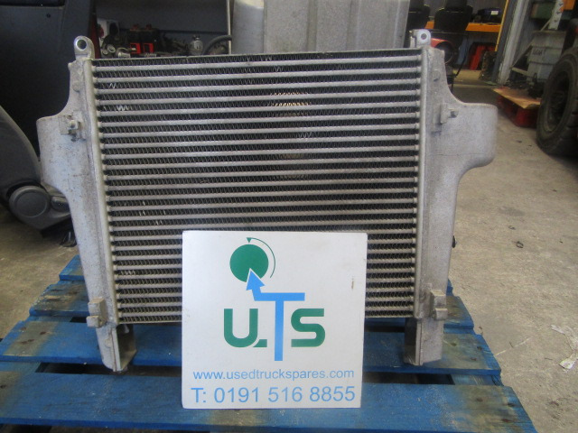 DAF LF 220 EURO 6 INTERCOOLER P/NO AENC558 - Motor y piezas para Camión: foto 1 DAF LF 220 EURO 6 INTERCOOLER P/NO AENC558 - Motor y piezas para Camión: foto 1