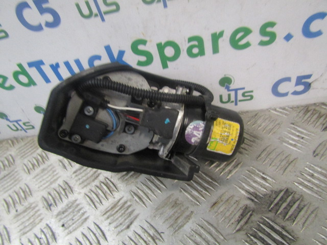 DAF LF 220 WIPER MOTOR ‘VALEO’ P/NO 53558202 - Cabina e interior para Camión: foto 2 DAF LF 220 WIPER MOTOR ‘VALEO’ P/NO 53558202 - Cabina e interior para Camión: foto 2