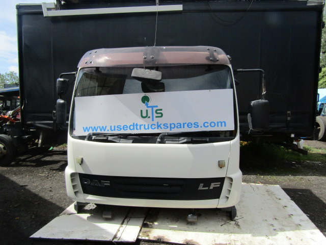 DAF LF 55 CAB EURO 5 MANUAL COMPLETE EXCELLENT CONDITION - Cabina para Camión: foto 1 DAF LF 55 CAB EURO 5 MANUAL COMPLETE EXCELLENT CONDITION - Cabina para Camión: foto 1