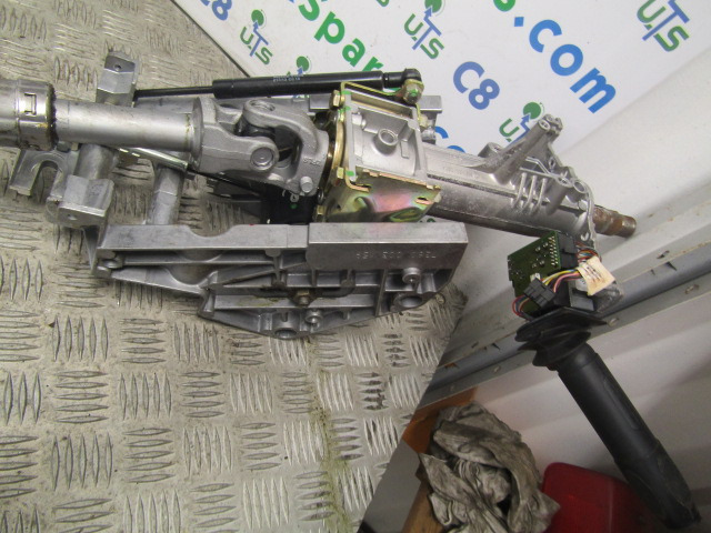 IVECO STRALIS STEERING COLUMN COMPLETE P/NO 5801649463 - Dirección para Camión: foto 1 IVECO STRALIS STEERING COLUMN COMPLETE P/NO 5801649463 - Dirección para Camión: foto 1