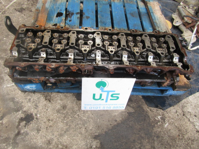 MAN TGS / TGX D2066 CYLINDER HEAD COMPLETE WITH VALVES - Motor y piezas para Camión: foto 2 MAN TGS / TGX D2066 CYLINDER HEAD COMPLETE WITH VALVES - Motor y piezas para Camión: foto 2