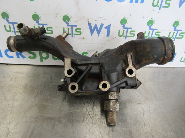 MAN TGS/TGX D2066 WATER HOUSING /MOUNTING P/NO 51-41501-3097 - Motor y piezas para Camión: foto 1 MAN TGS/TGX D2066 WATER HOUSING /MOUNTING P/NO 51-41501-3097 - Motor y piezas para Camión: foto 1