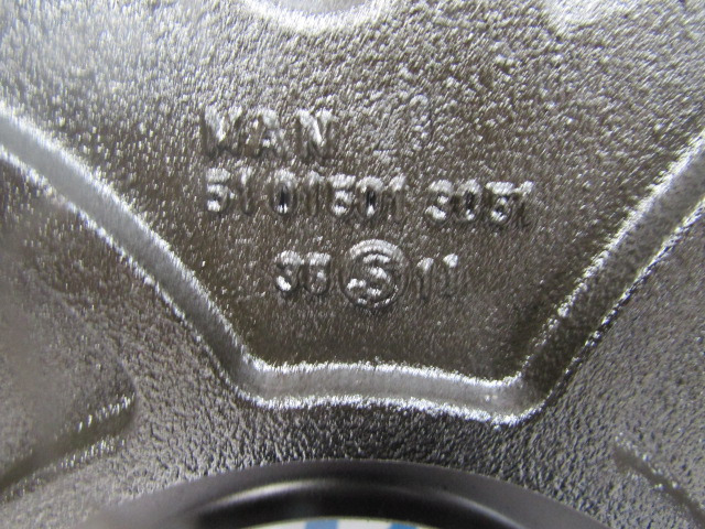MAN TGS / TGX FRONT TIMING COVER P/NO 51.01501.3051 - Motor y piezas para Camión: foto 3 MAN TGS / TGX FRONT TIMING COVER P/NO 51.01501.3051 - Motor y piezas para Camión: foto 3