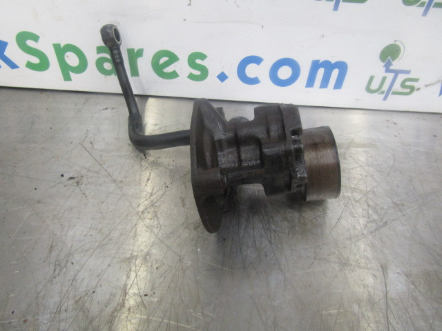 MERCEDES 1829 OM906 EURO 5 OIL FEED PUMP 0030917401 - Motor y piezas para Camión: foto 1 MERCEDES 1829 OM906 EURO 5 OIL FEED PUMP 0030917401 - Motor y piezas para Camión: foto 1