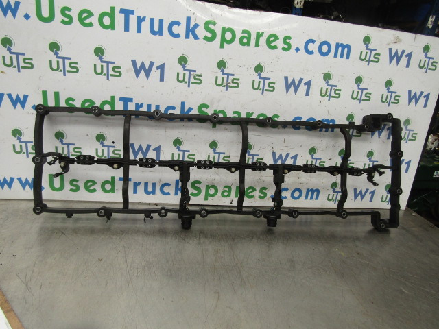 MERCEDES ACTROS MP4 OM471-6 INJECTOR HARNESS HOLDER P/NO A4710100279 - Sistema eléctrico para Camión: foto 1 MERCEDES ACTROS MP4 OM471-6 INJECTOR HARNESS HOLDER P/NO A4710100279 - Sistema eléctrico para Camión: foto 1