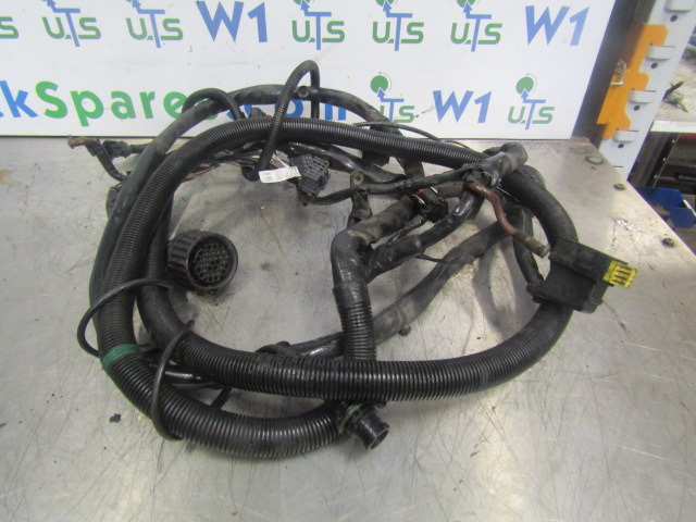 MERCEDES AXOR 1829 MANUAL GEARBOX WIRING HARNESS P/NO 003929484 - Sistema eléctrico para Camión: foto 4 MERCEDES AXOR 1829 MANUAL GEARBOX WIRING HARNESS P/NO 003929484 - Sistema eléctrico para Camión: foto 4