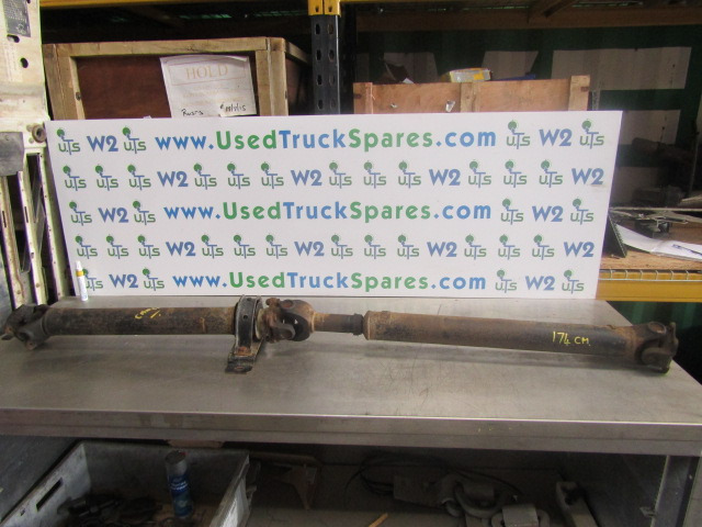 MITSUBISHI CANTER 2 PIECE PROPSHAFT 174cm LONG ML130009 / ML130280 - Suspensión para Camión: foto 1 MITSUBISHI CANTER 2 PIECE PROPSHAFT 174cm LONG ML130009 / ML130280 - Suspensión para Camión: foto 1