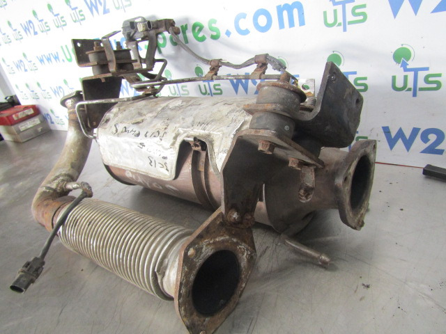 MITSUBISHI FUSO 3C13 EURO 5 DPF EXHAUST/SCR - Silenciador/ Sistema de escape para Camión: foto 3 MITSUBISHI FUSO 3C13 EURO 5 DPF EXHAUST/SCR - Silenciador/ Sistema de escape para Camión: foto 3
