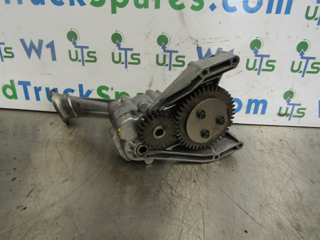 VOLVO FH D12D OIL PUMP - Motor y piezas para Camión: foto 2 VOLVO FH D12D OIL PUMP - Motor y piezas para Camión: foto 2