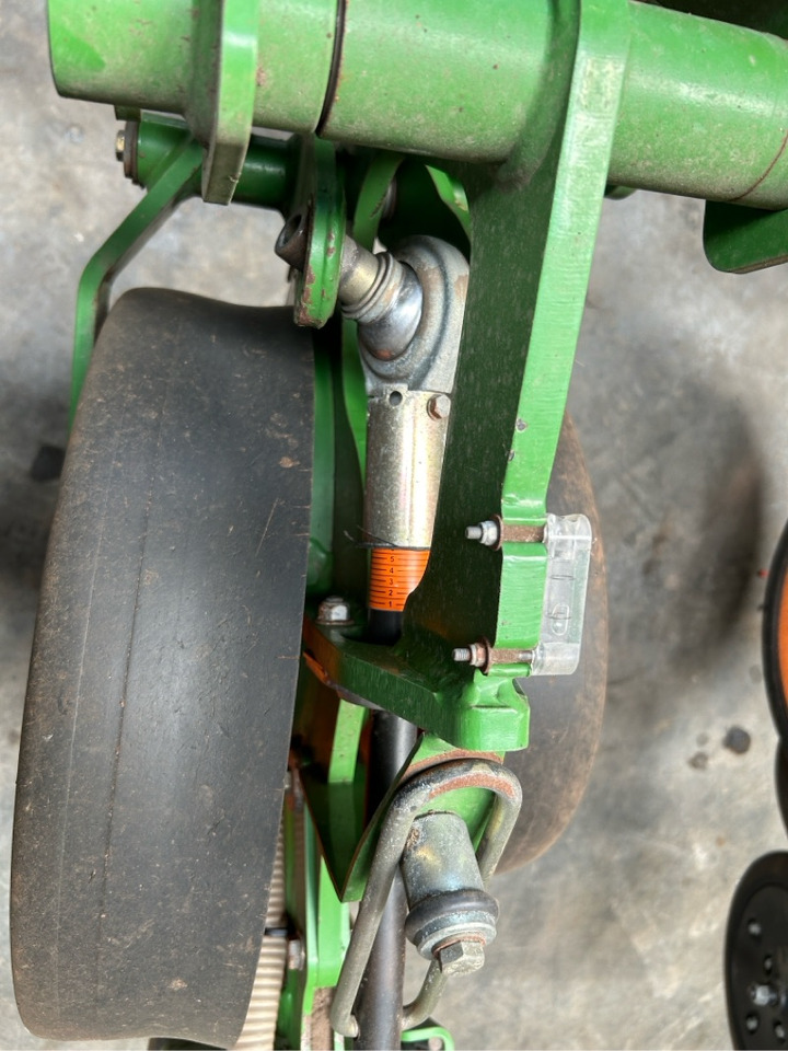 Amazone EDX 6000-TC - Sembradora: foto 2 Amazone EDX 6000-TC - Sembradora: foto 2