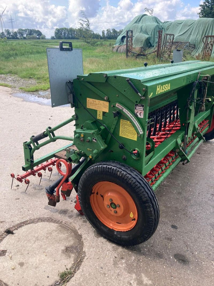 Hassia Euro 300/29 - Equipo para trabajo del suelo: foto 5 Hassia Euro 300/29 - Equipo para trabajo del suelo: foto 5