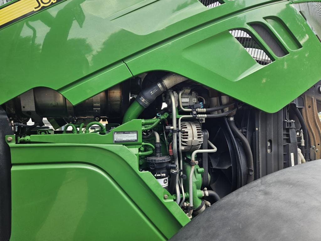 John Deere 6155R - Tractor: foto 2 John Deere 6155R - Tractor: foto 2
