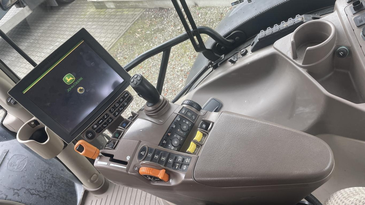 Tractor John Deere 6195R: foto 7 Tractor John Deere 6195R: foto 7