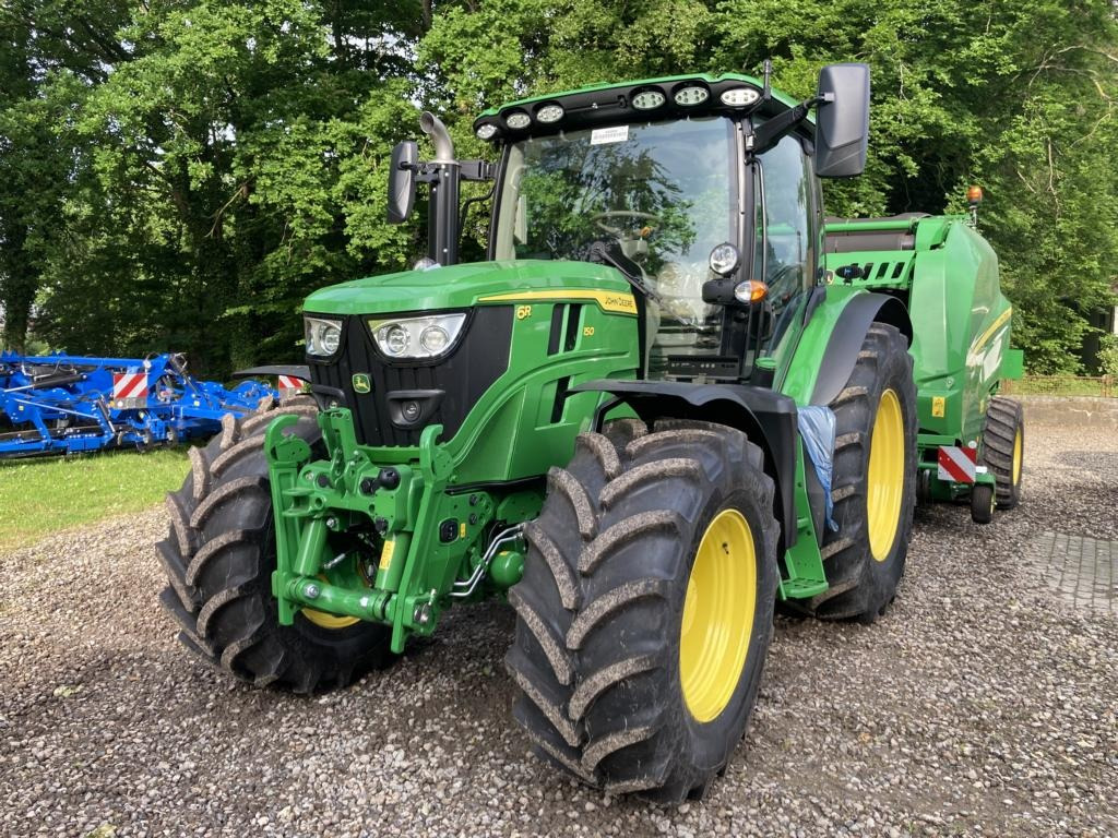 John Deere 6R150 - Tractor: foto 1 John Deere 6R150 - Tractor: foto 1