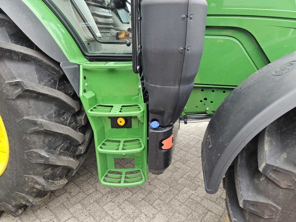 Tractor nuevo John Deere 6R155: foto 7