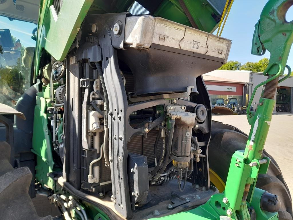 John Deere 6R185 - Tractor: foto 4 John Deere 6R185 - Tractor: foto 4