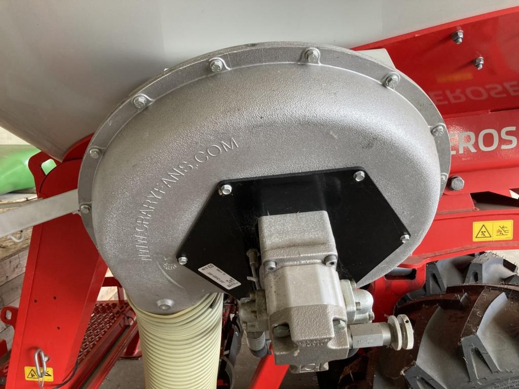 Pöttinger AEROSEM 4002 FDD - Sembradora: foto 4 Pöttinger AEROSEM 4002 FDD - Sembradora: foto 4