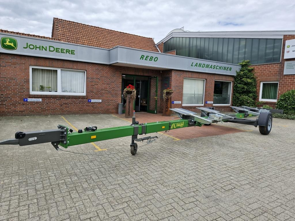 Ziegler JD 622X/722X - Cosechadora de granos: foto 1 Ziegler JD 622X/722X - Cosechadora de granos: foto 1
