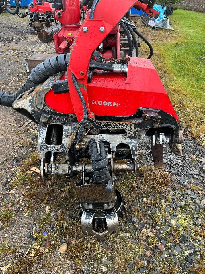 Komatsu 911 - Procesadora forestal: foto 3 Komatsu 911 - Procesadora forestal: foto 3