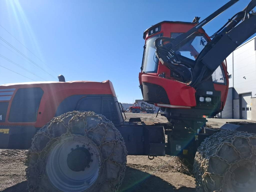 Komatsu 911 - Procesadora forestal: foto 2 Komatsu 911 - Procesadora forestal: foto 2