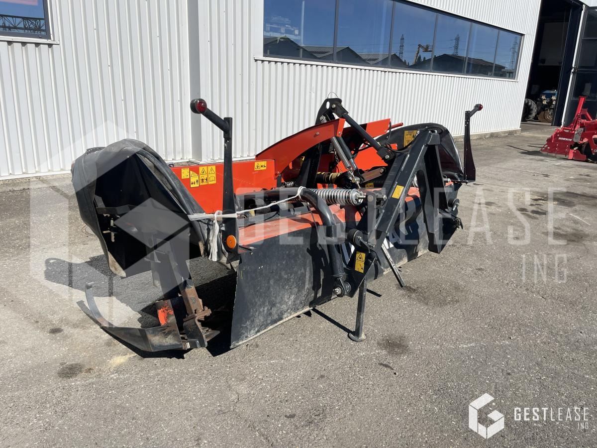 Kubota DM4032 - Segadora: foto 2 Kubota DM4032 - Segadora: foto 2