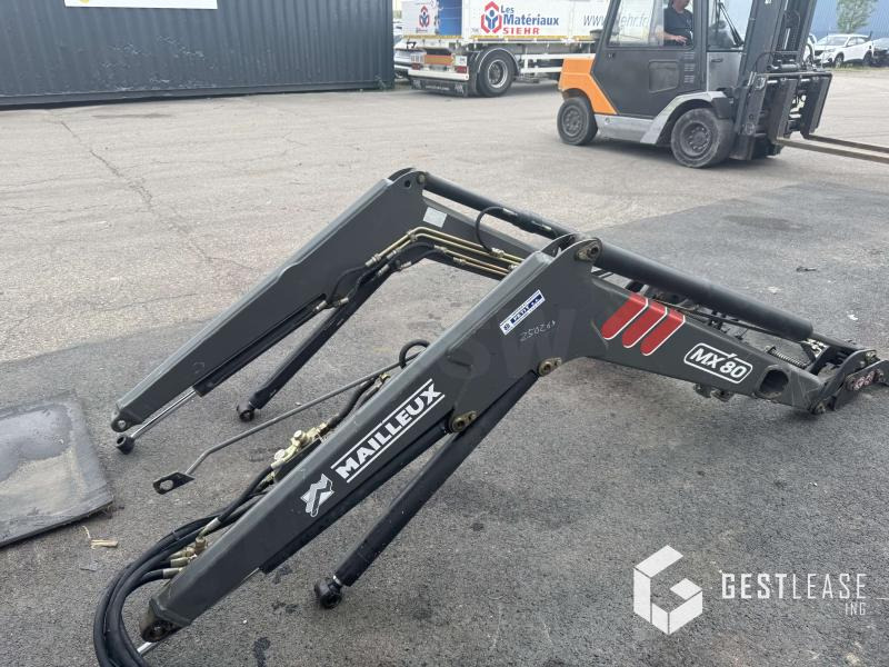 MAILLEUX MX80 - Cargador frontal para tractor: foto 2 MAILLEUX MX80 - Cargador frontal para tractor: foto 2