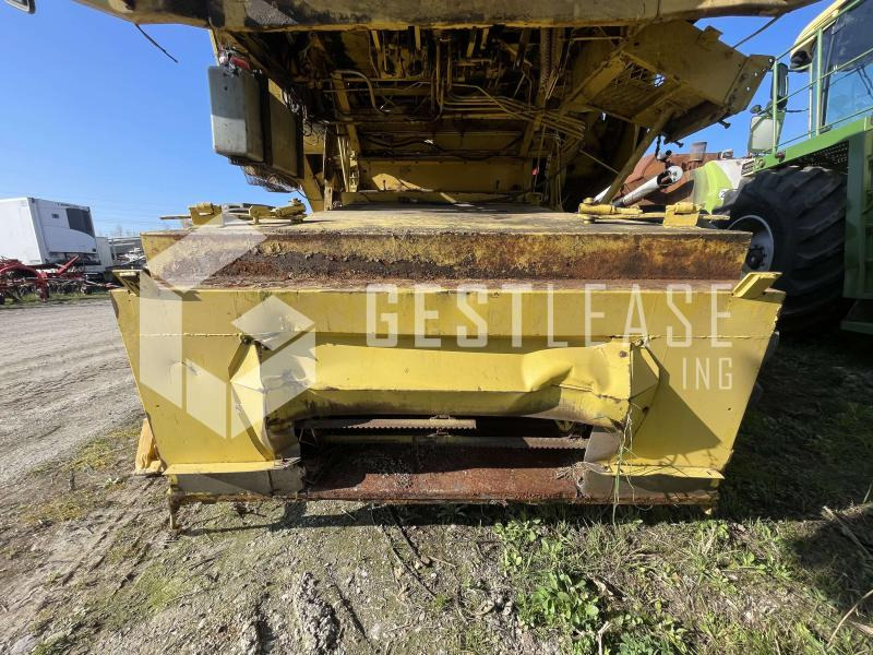 Cosechadora de granos New Holland CLAYSON 1540: foto 34