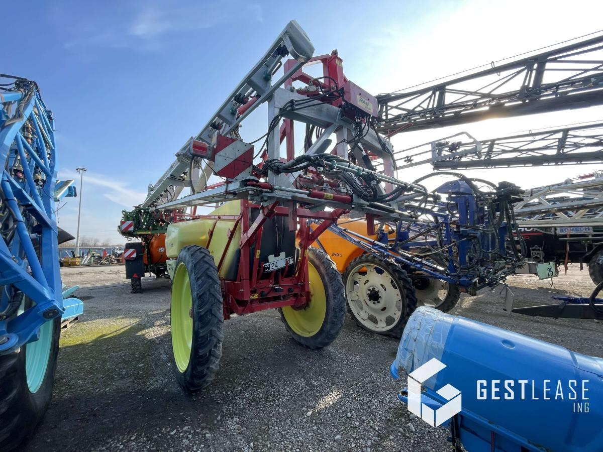 Rau SPRIDOTRAIN GVT 28 - Pulverizador arrastrado: foto 3 Rau SPRIDOTRAIN GVT 28 - Pulverizador arrastrado: foto 3