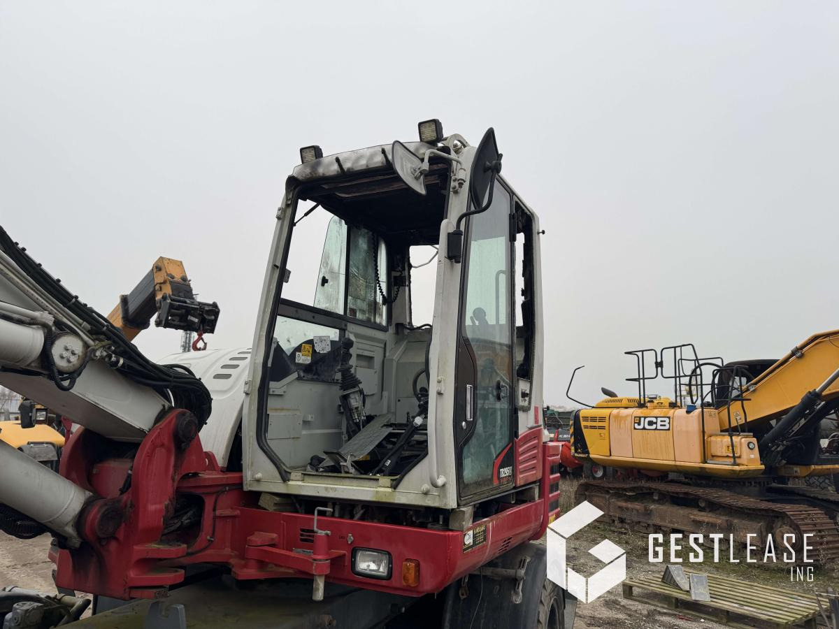 Takeuchi TB295W - Excavadora de ruedas: foto 5 Takeuchi TB295W - Excavadora de ruedas: foto 5