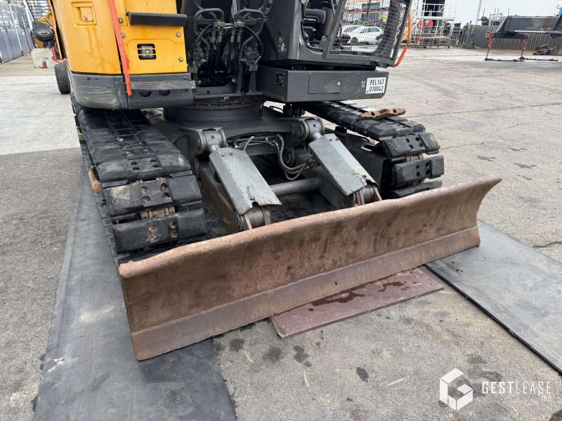 Volvo ECR145 EL - Excavadora de cadenas: foto 5 Volvo ECR145 EL - Excavadora de cadenas: foto 5