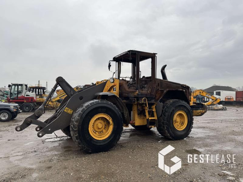 Volvo L 120 F - Cargadora de ruedas: foto 1 Volvo L 120 F - Cargadora de ruedas: foto 1