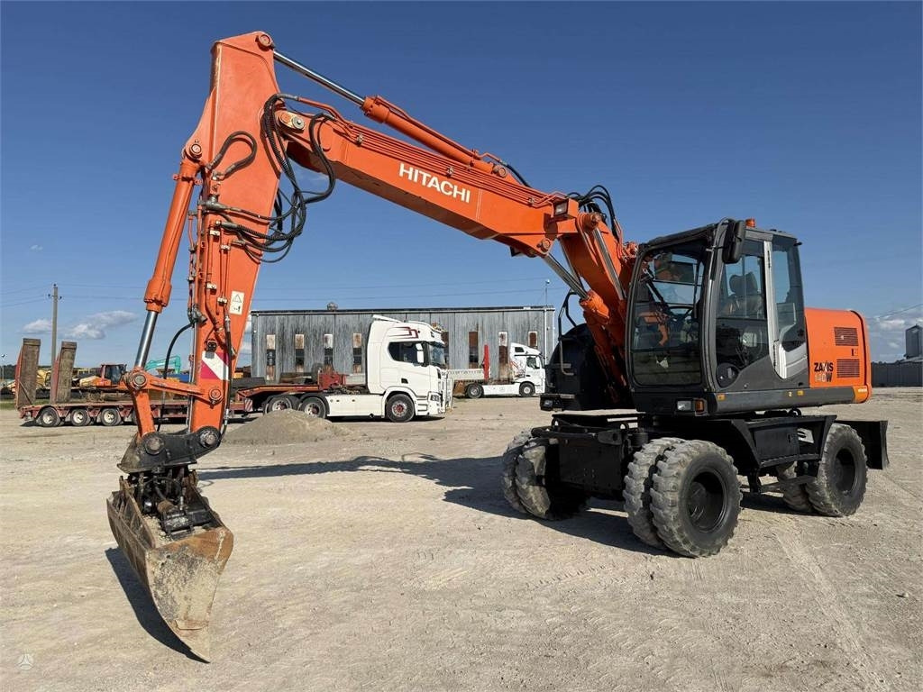 Hitachi ZX 140 W - Excavadora de ruedas: foto 2 Hitachi ZX 140 W - Excavadora de ruedas: foto 2