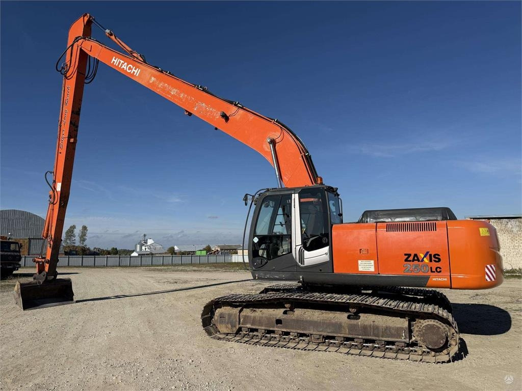 Hitachi ZX 250 LC-3 , 21 M , 800 mm - Excavadora de cadenas: foto 2 Hitachi ZX 250 LC-3 , 21 M , 800 mm - Excavadora de cadenas: foto 2