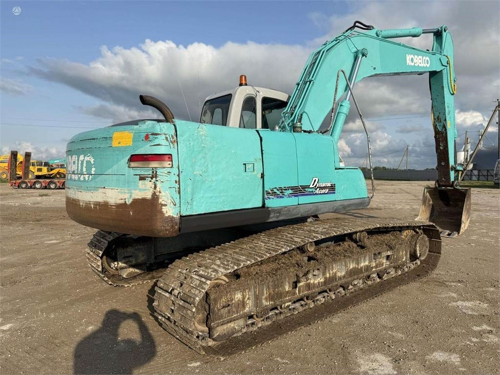Kobelco SK 210'LC-6 - Excavadora de cadenas: foto 4 Kobelco SK 210'LC-6 - Excavadora de cadenas: foto 4